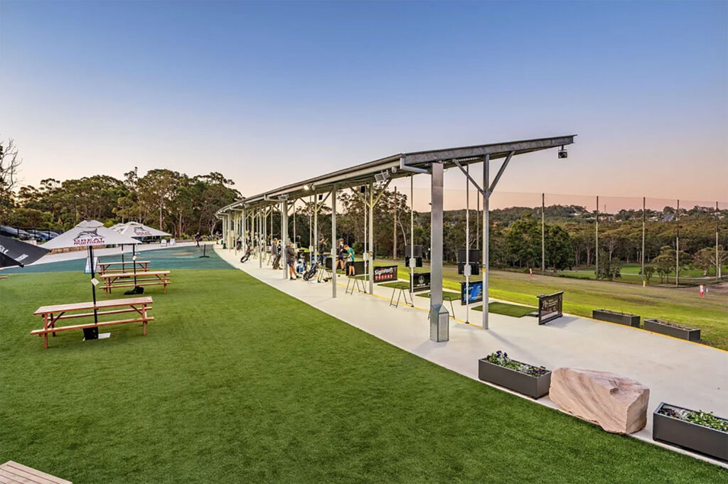 DRIVING RANGE
